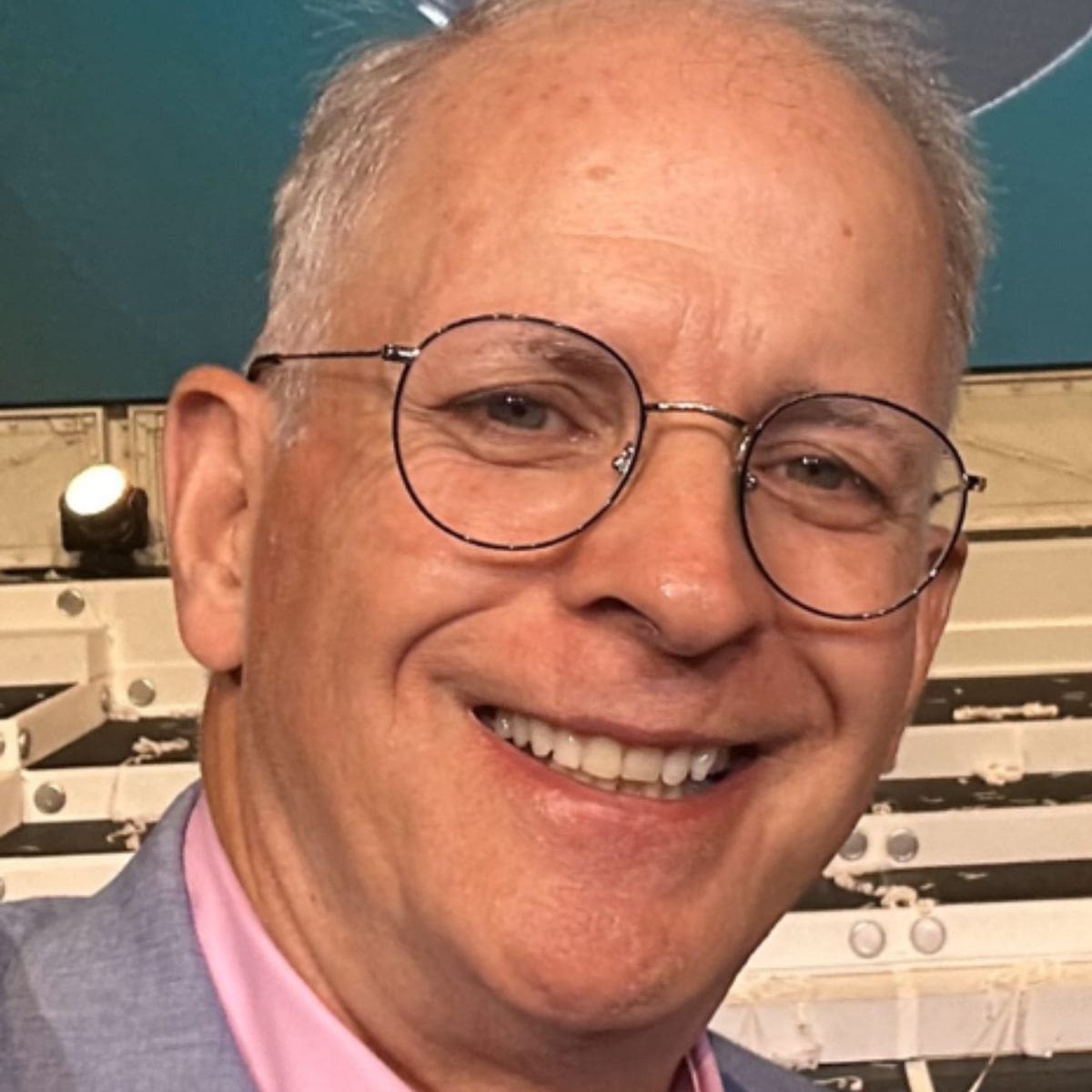 Imagen de perfil de Mark Colicchio, DVM, Veterinario